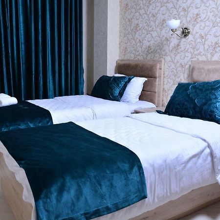 Global Hotel Μπακού Εξωτερικό φωτογραφία