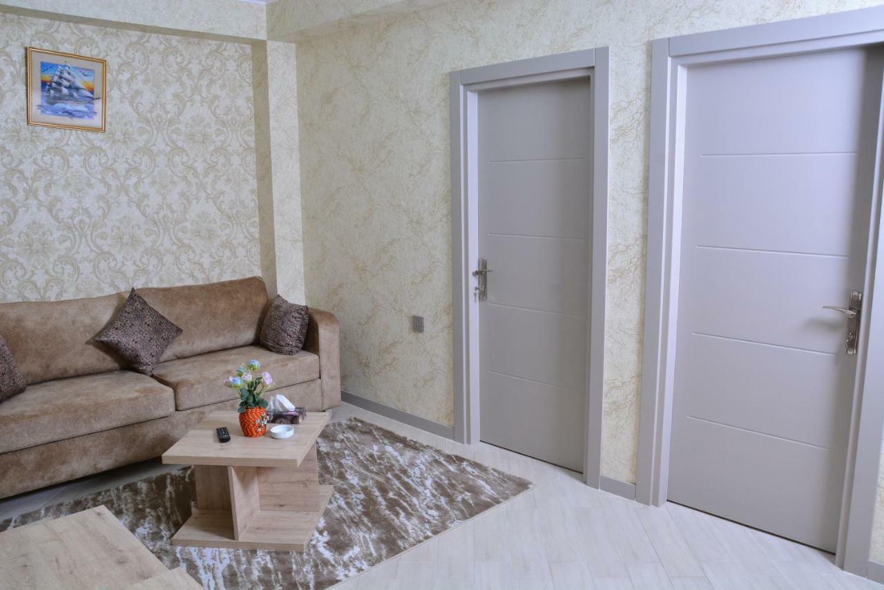 Global Hotel Μπακού Εξωτερικό φωτογραφία